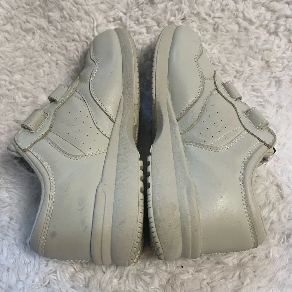 Propet Men's Life Walker Strap Comfort Walking Shoes Leather Beige Size 7